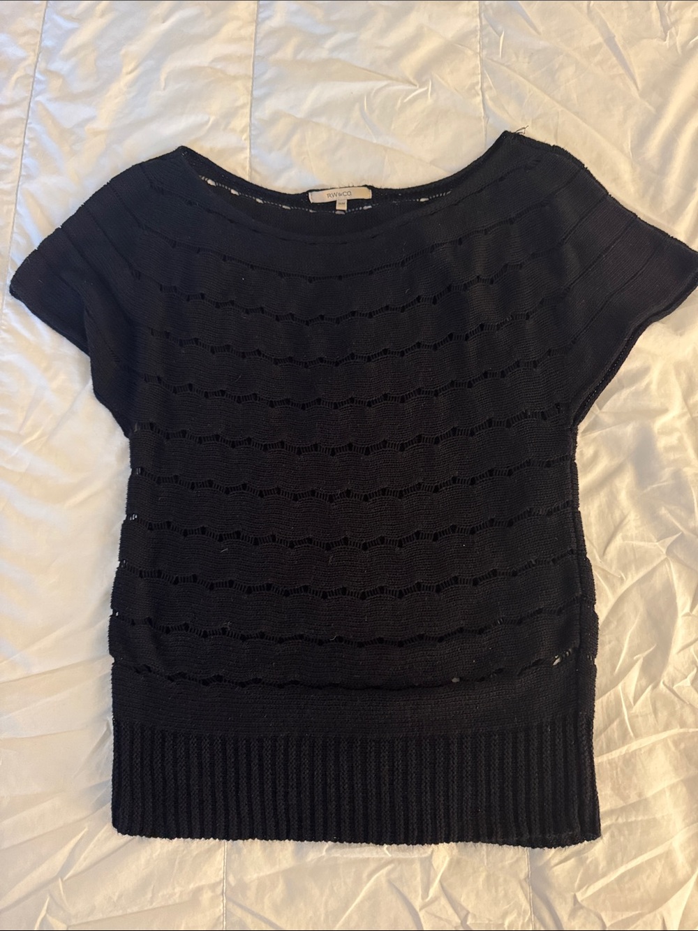 RW&Co Black Crochet-Knit Boat Neck Short Sleeve Pullover Sweater